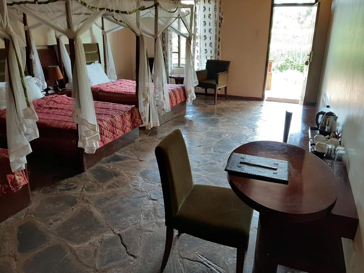 Aa Lodge Amboseli Exterior photo