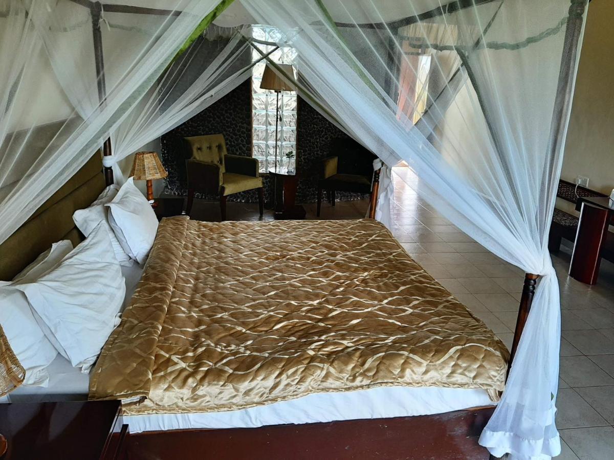 Aa Lodge Amboseli Exterior photo