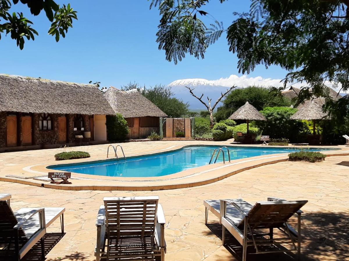 Aa Lodge Amboseli Exterior photo