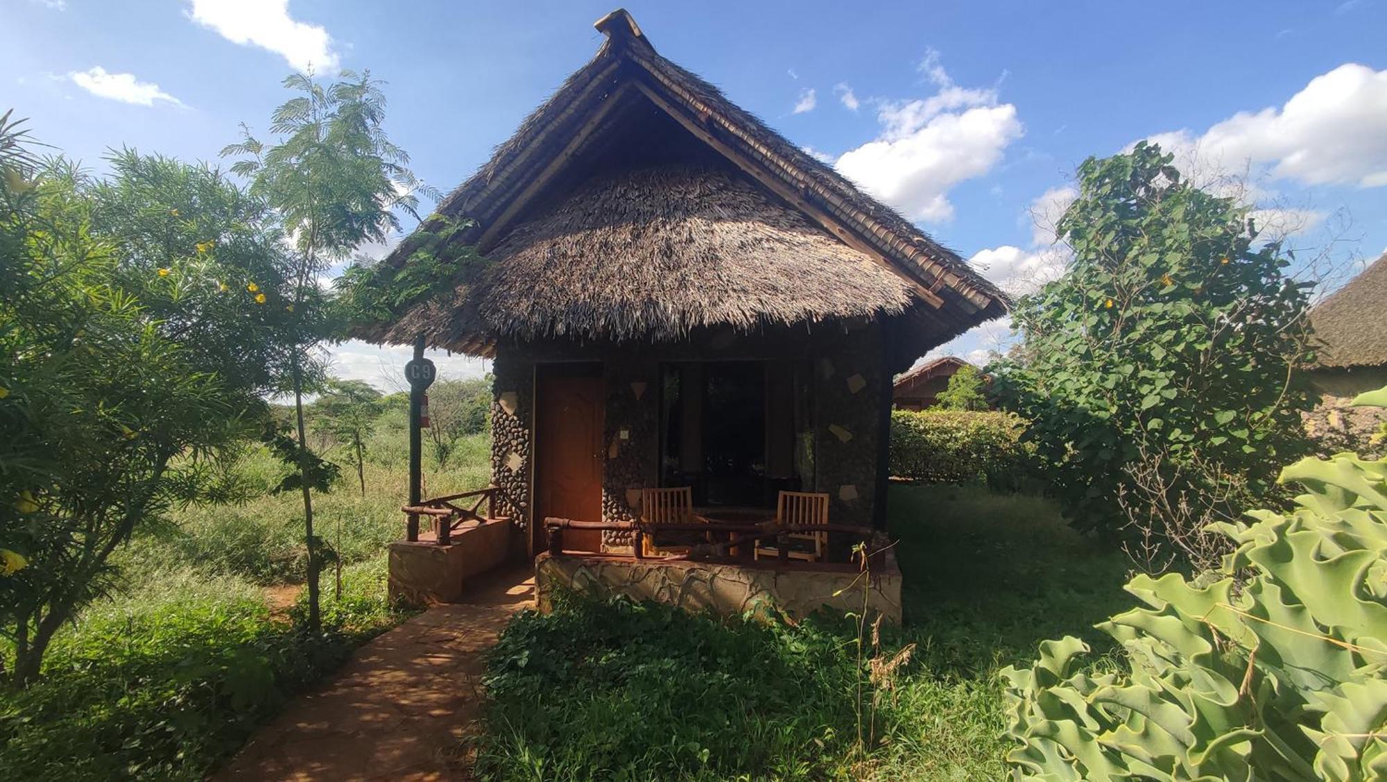 Aa Lodge Amboseli Exterior photo