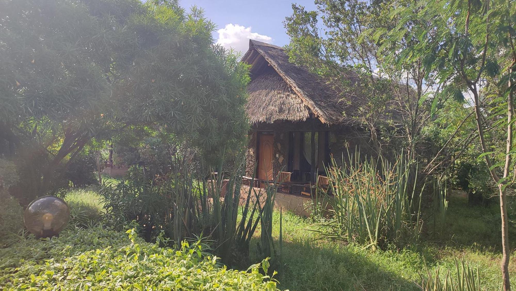 Aa Lodge Amboseli Exterior photo